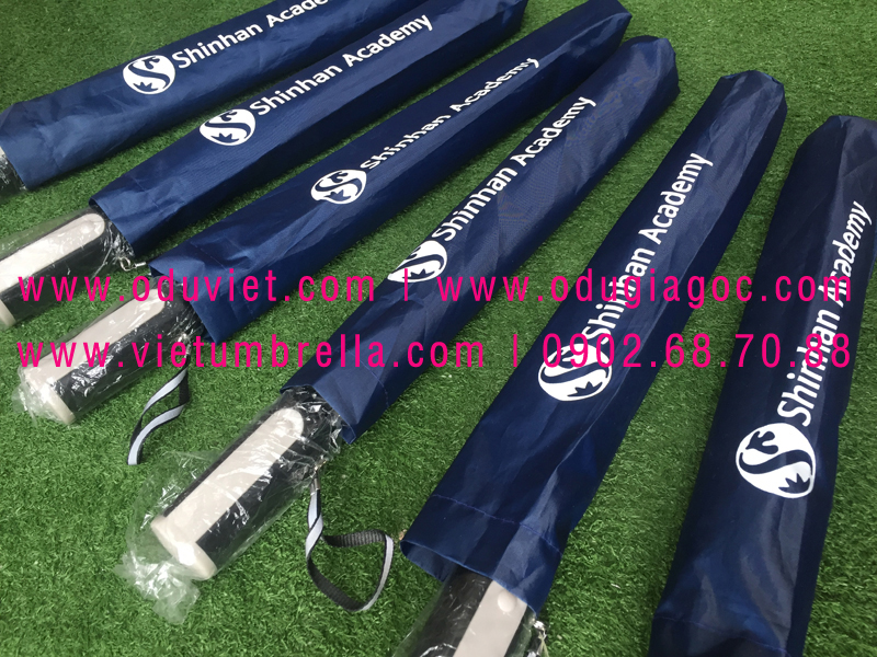 xưởng sản xuất ô dù cầm tay in logo quảng cáo